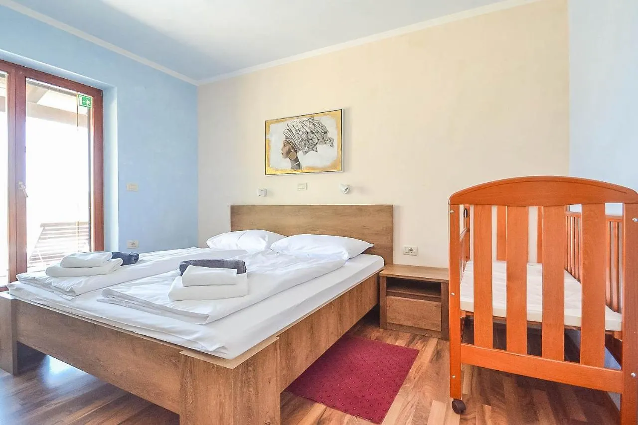 Villa Yvec Plovanija
